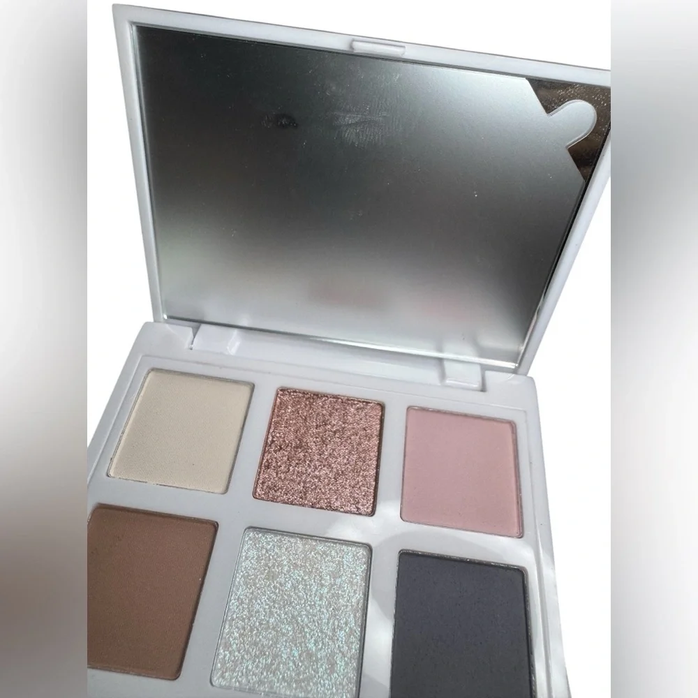 Lithe Beauty Astral Eyeshadow Palette